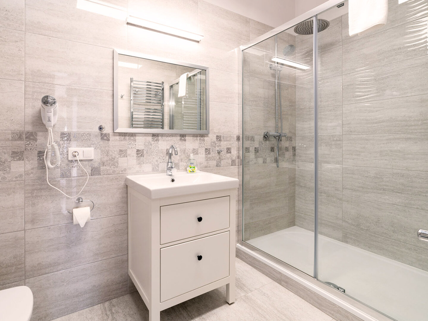 Apartament 11