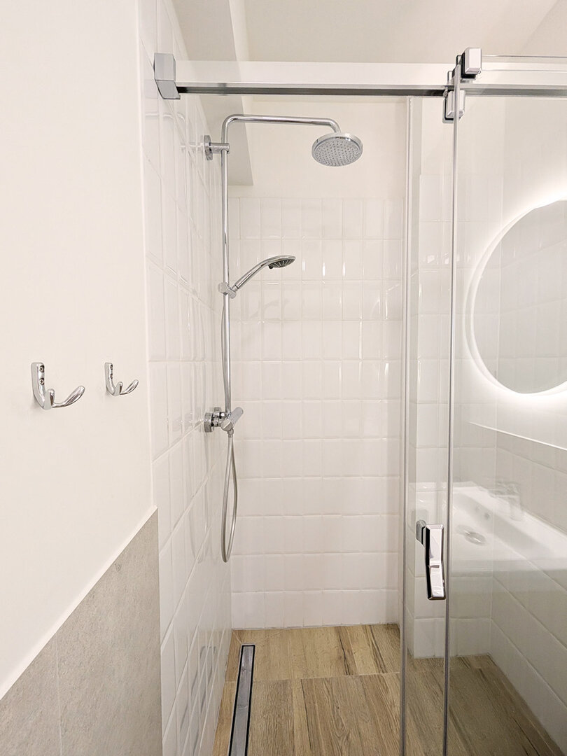 Apartment 22